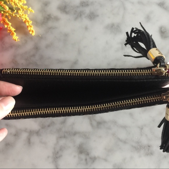 New Black Juicy Couture Wristlet - Picture 4 of 8